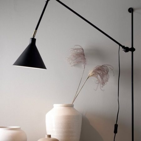 Bild på Vägglampa Jordan Stor - Ellos