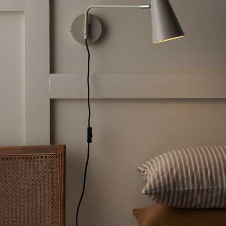 Bild på Vägglampa Family - Ellos