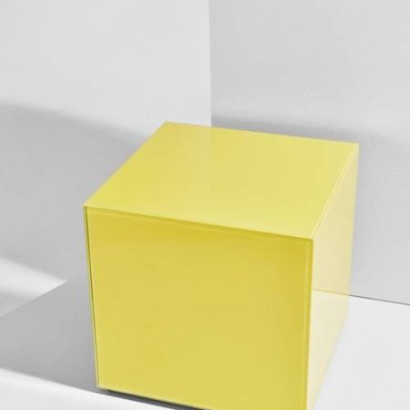 Bild på Pop kub i färgat glas 35x35 cm - Pastill