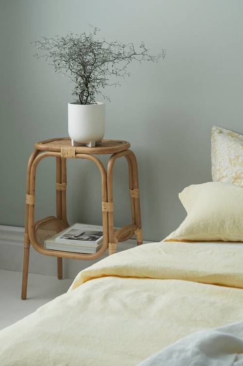 ell_1615855-02_Fm_M0044073 Bild på Sängbord Magnolia - Ellos