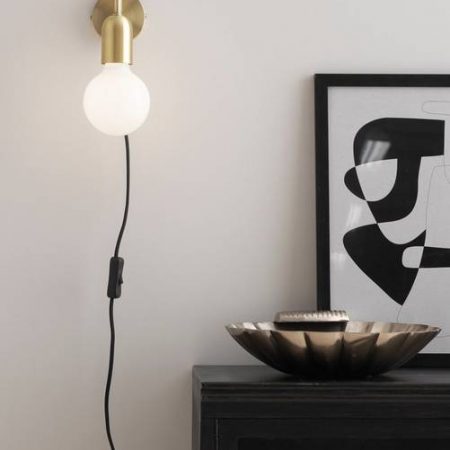 Bild på Vägglampa John - Ellos