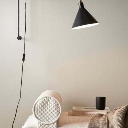 Bild på Vägglampa Jordan Liten - Ellos