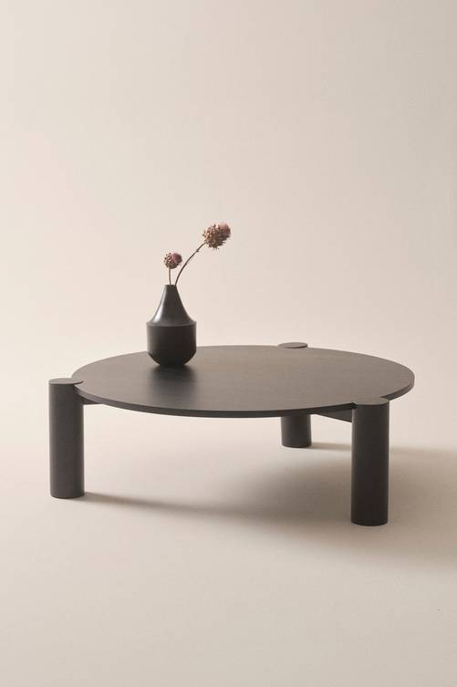 jot_1652100-01_Fm_M0064319 Bild på NYHAMN soffbord ø 100 cm - Jotex