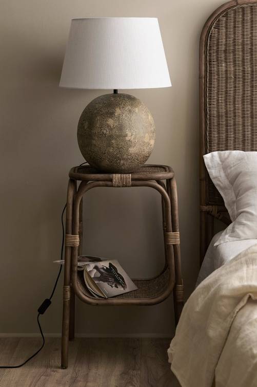 ell_1615855-01_Fm_M0068784 Bild på Sängbord Magnolia - Ellos