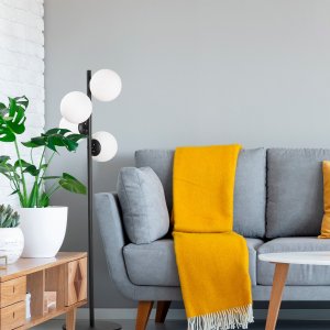 Fas golvlampa opal - Svart - Golvlampor -Lampor - Golvlampor