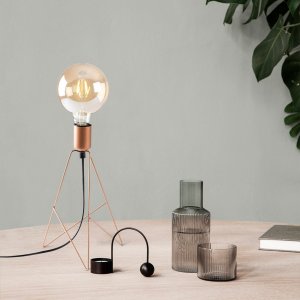 Piramit bordslampa - Koppar - Bordslampor -Lampor - Bordslampor