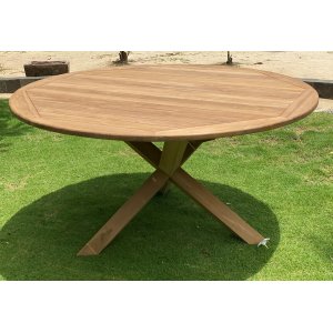 Saltö runt matbord i teak - 150 cm diameter + Träolja för möbler - Utematbord