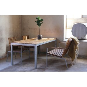 Matgrupp Alva: Matbord med 2 st Alva stolar + 1 st Alva soffa - Teak / Galvaniserat stål + Möbelpolish - Utematgrupper
