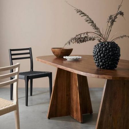 Bild på Matbord Eskil 200x90 cm - Ellos