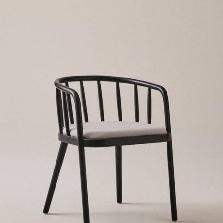 Bild på STOCKSUND karmstol - Jotex