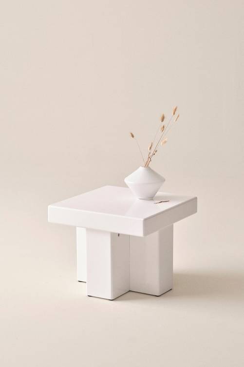 jot_1676478-02_Fm_M0064400 Bild på CROZZ sidobord 50x50 cm - Jotex