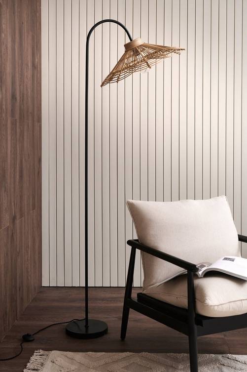 ell_1679460-01_Fm_M0068179 Bild på Golvlampa Balie - Ellos