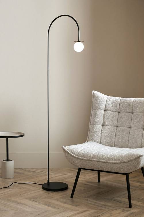 ell_1681499-02_Fm_M0067686 Bild på Golvlampa Milo - Ellos