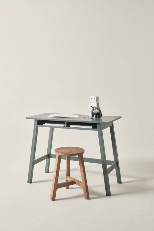 jot_1670517-01_Fm_M0073987 Bild på HYLLEVI skrivbord 50x100 cm - Jotex