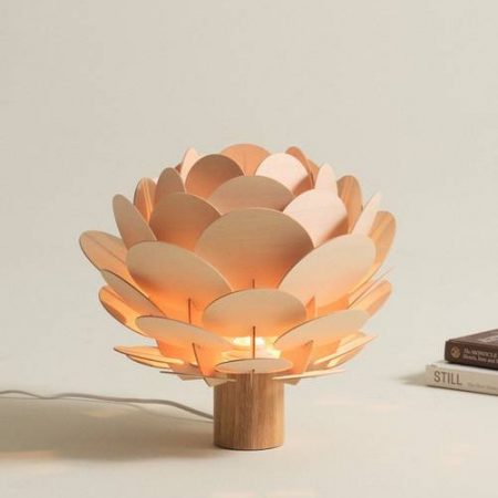 Bild på TALL bordslampa - Jotex