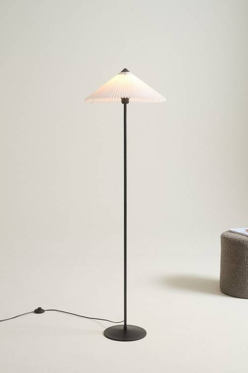 jot_1701959-01_Fm_M0074183 Bild på LORI golvlampa - Jotex