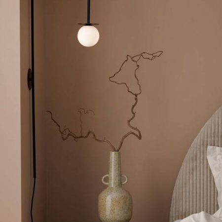 Bild på Vägglampa Milo - Ellos