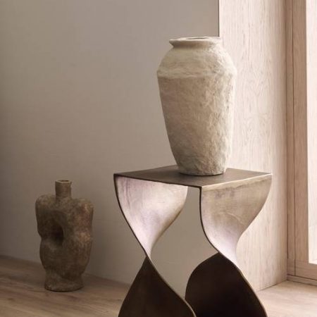 Bild på Sidoboard Twist 36x36 cm - Ellos