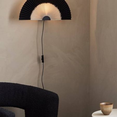 Bild på Vägglampa Clara - Ellos