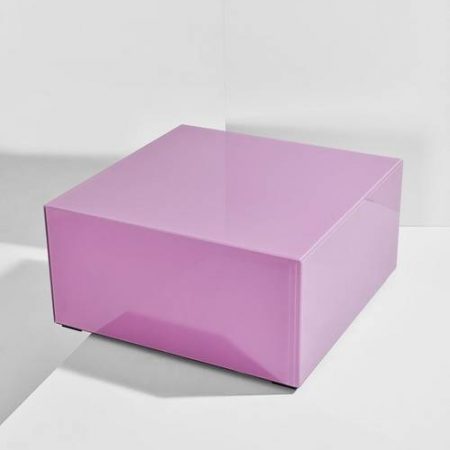 Bild på Pop bord i färgat glas 60x60 cm - Pastill