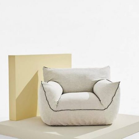 Bild på Gia fåtölj i linne - Pastill