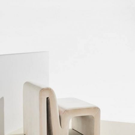 Bild på Odette lounge chair in velvet - Pastill