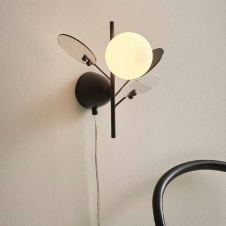Bild på PETAL vägglampa - Jotex