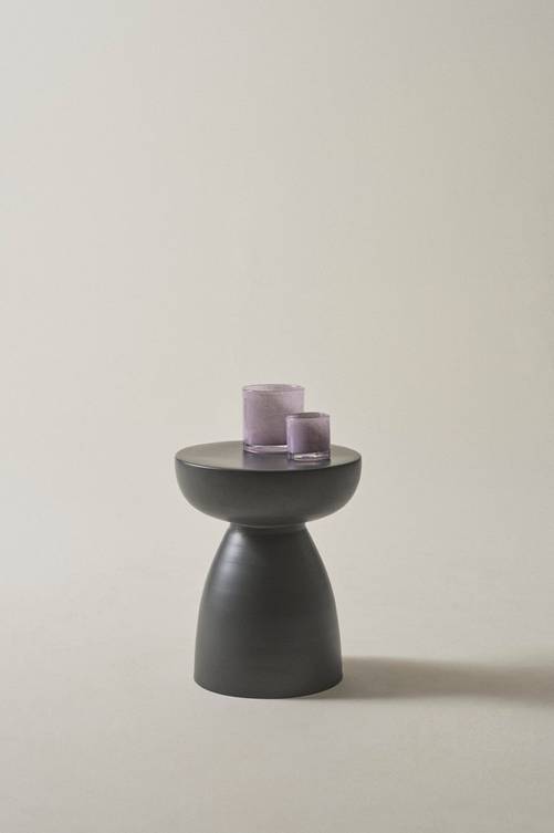 jot_1702578-02_Fm_M0079825 Bild på PUTNEY sidobord ø 36 cm - Jotex